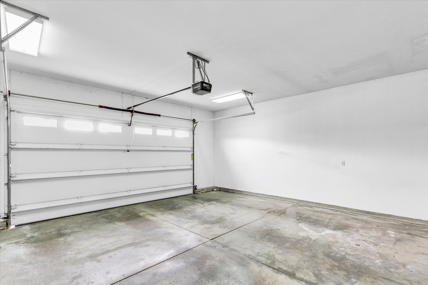 1010 Declaration Drive Savoy, IL 61874 - Photo 48 of 54 a view of a room with an empty space