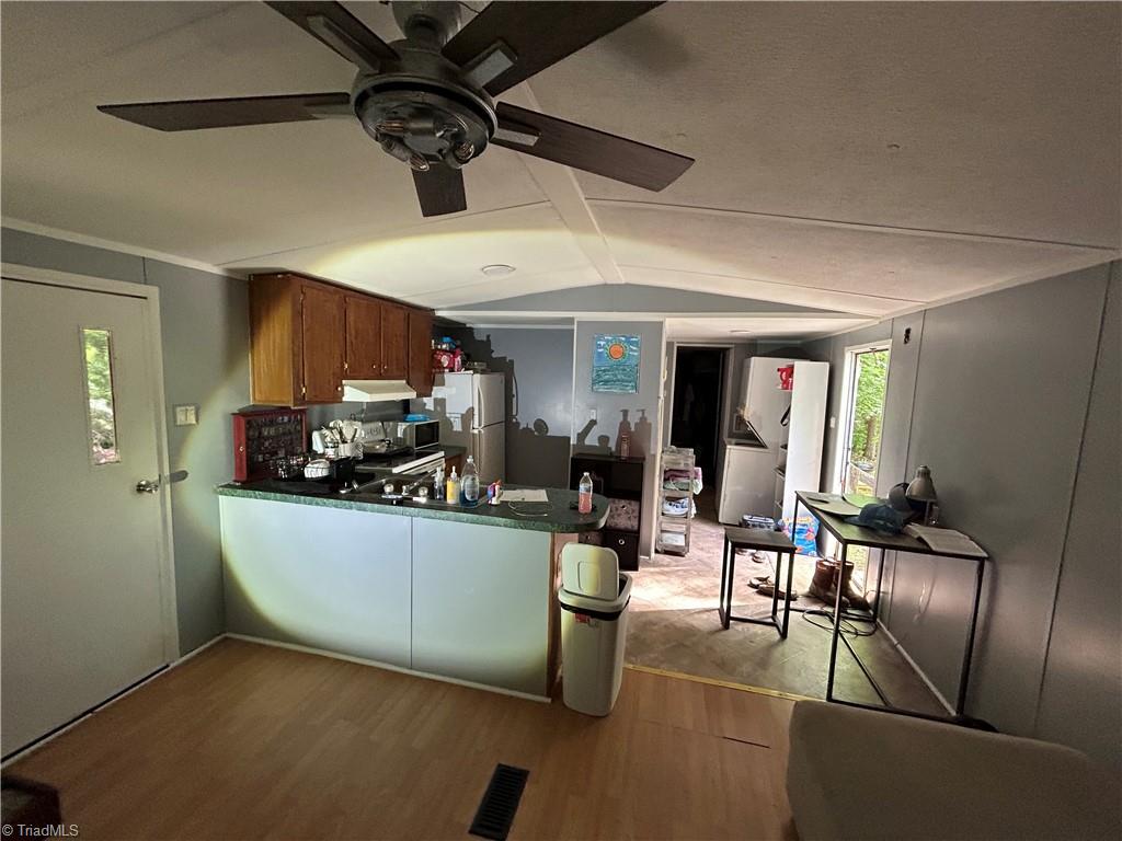 496 Lee Smith Road Lexington, NC 27292 - Photo 5 of 8 Gallery Image 5