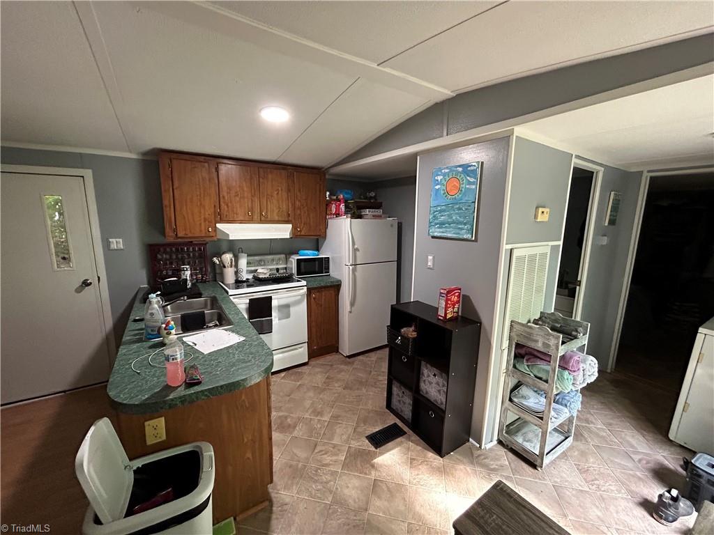 496 Lee Smith Road Lexington, NC 27292 - Photo 6 of 8 Gallery Image 6