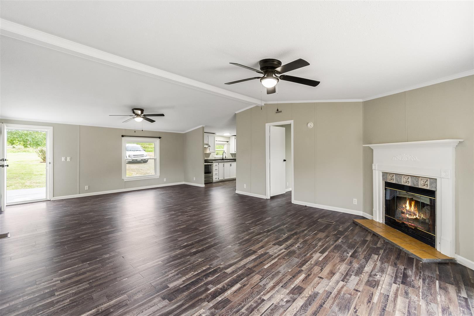 895 Links Mill Road Greeneville, TN 37743 - Photo 9 of 33 9