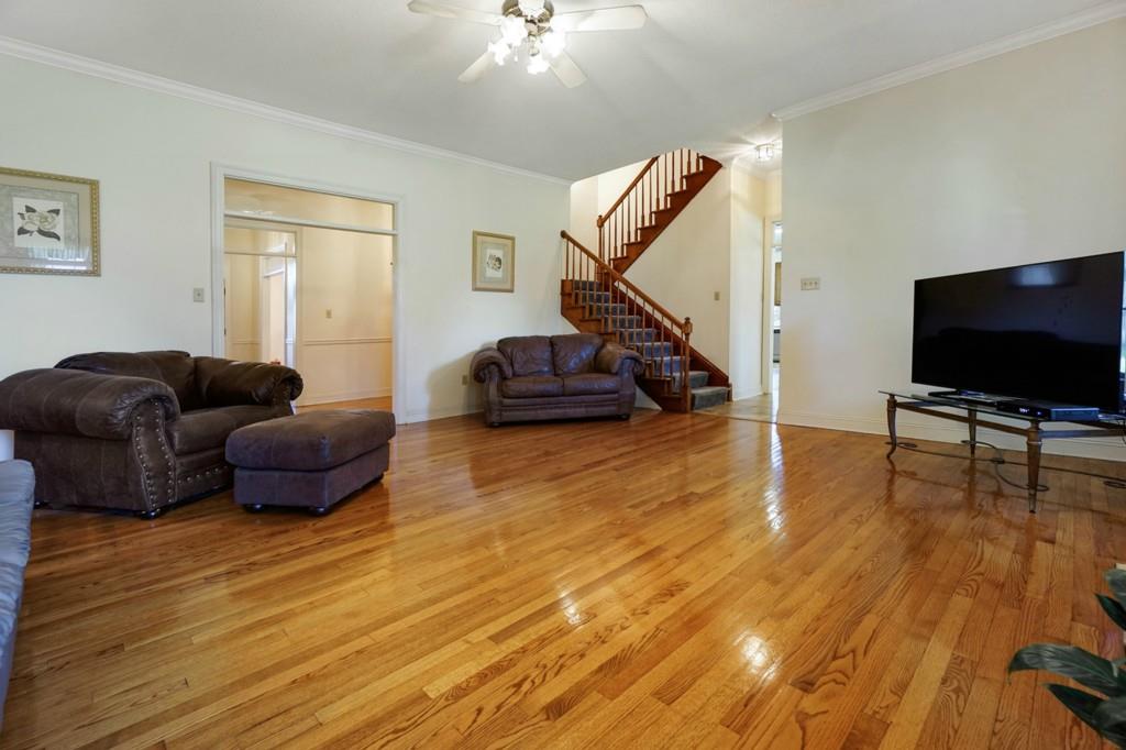 334 Rosedown Way Mandeville, LA 70471 - Photo 10 of 25 Gallery Image 10