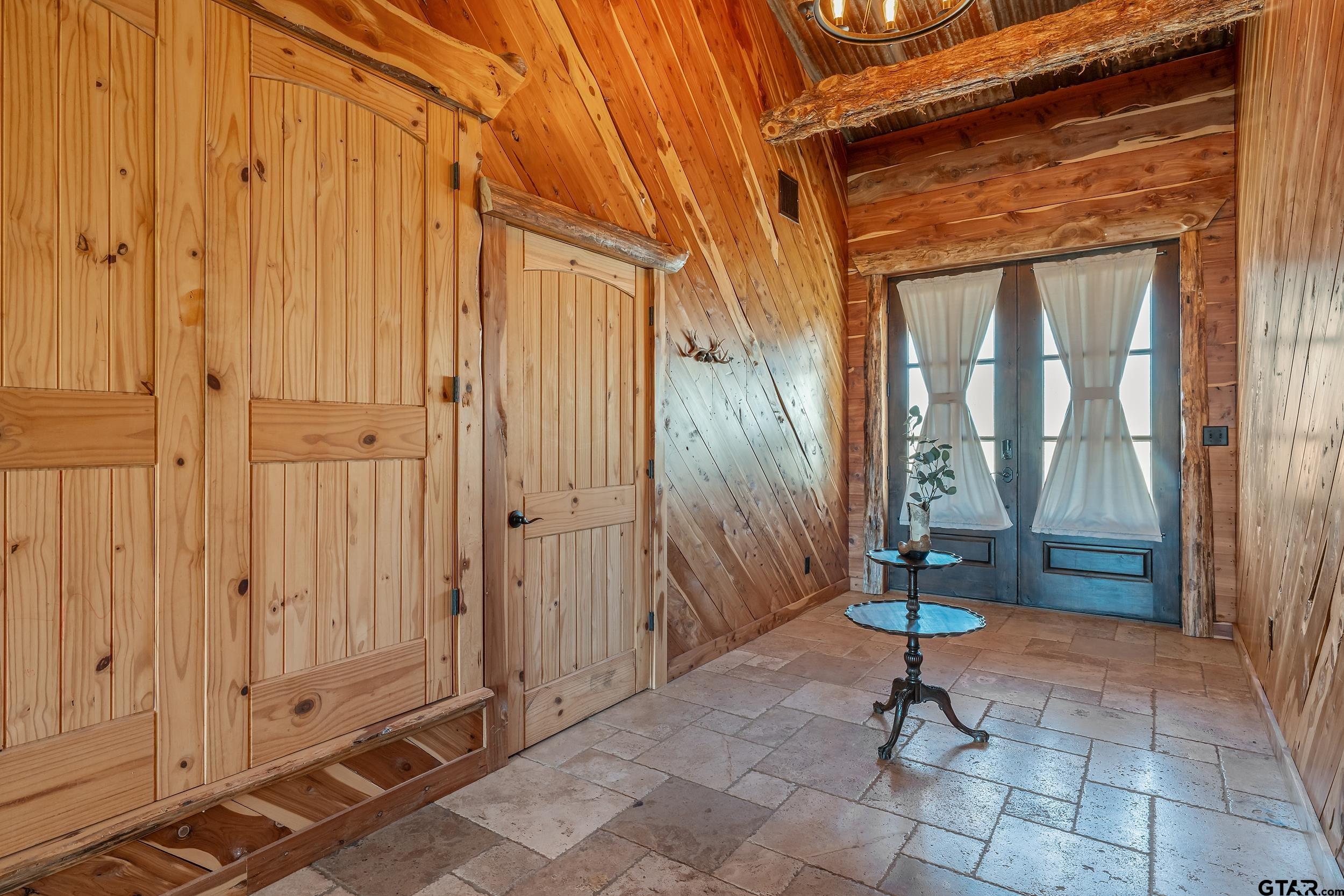 2600 Van Meter Road Kilgore, TX 75662 - Photo 6 of 48 a view of a room with painted walls