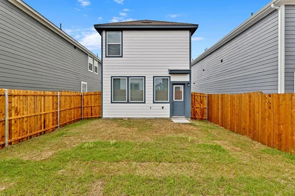 $1,650 | 310 Arbor Drive, Princeton, TX 75407