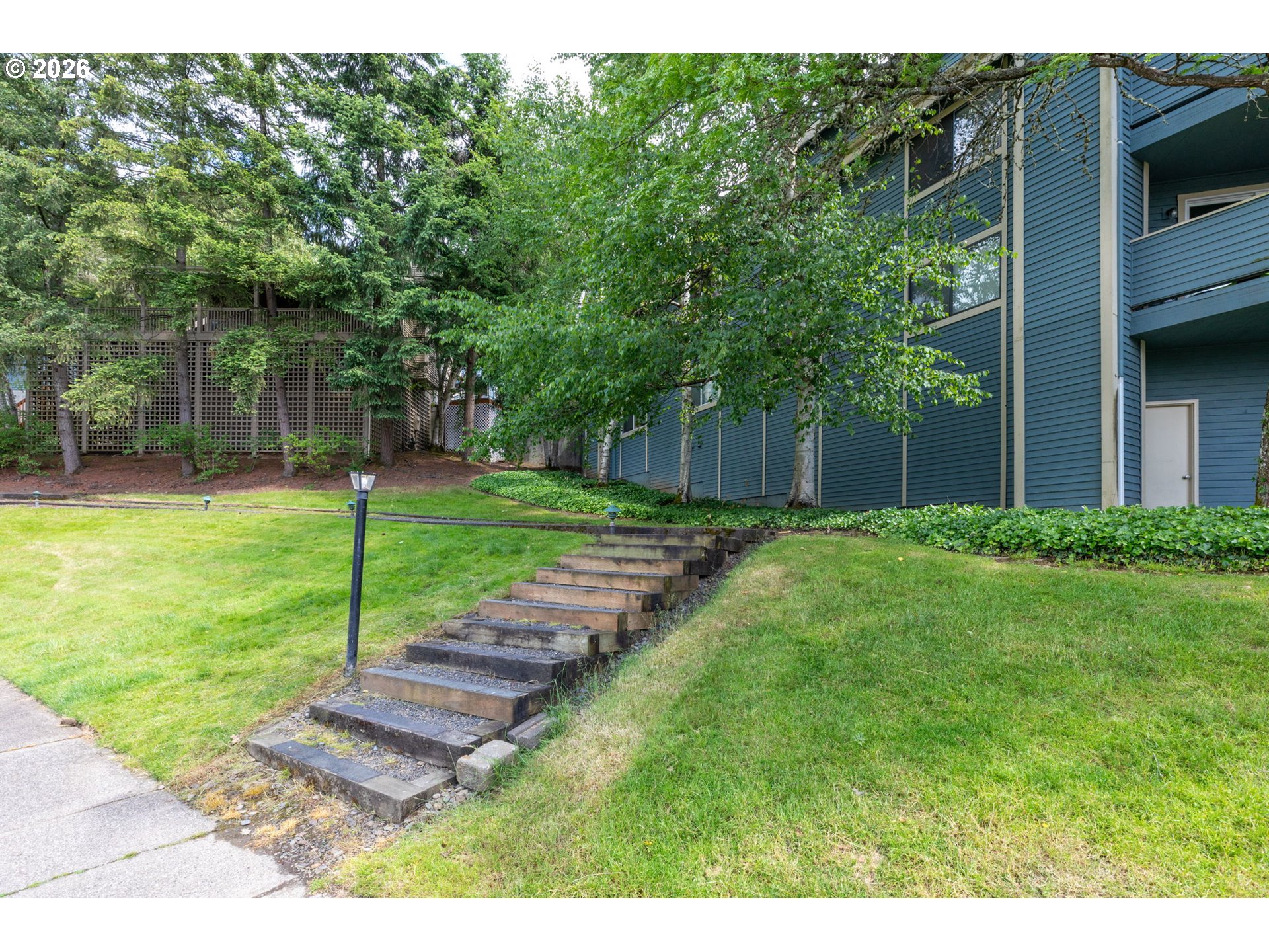 10178 Southeast Talbert Street Clackamas, OR 97015 - Photo 3 of 39