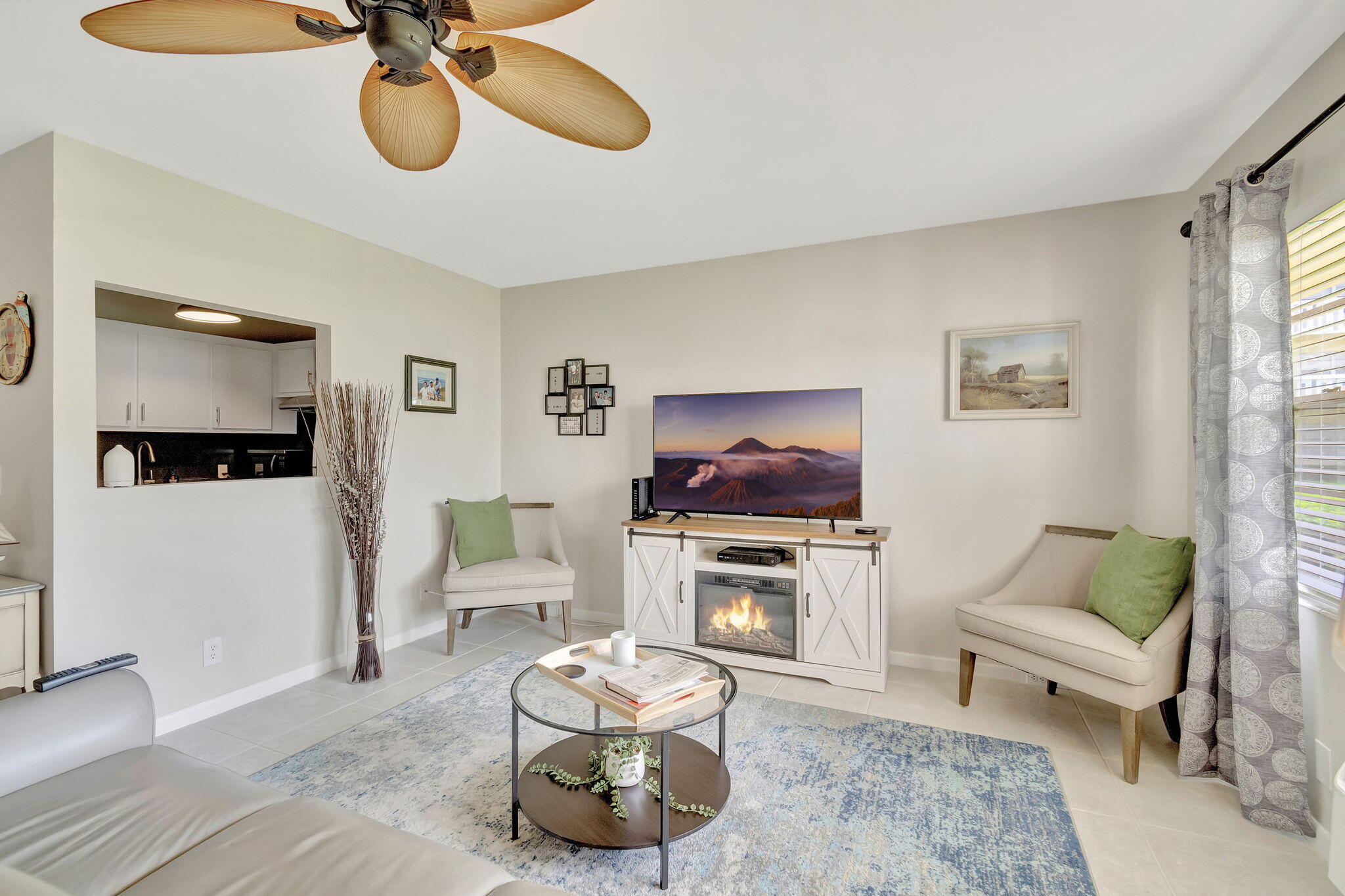 174 Dorset East Boca Raton, FL 33434 - Photo 7 of 65 13-web-or-mls-DSC_0445