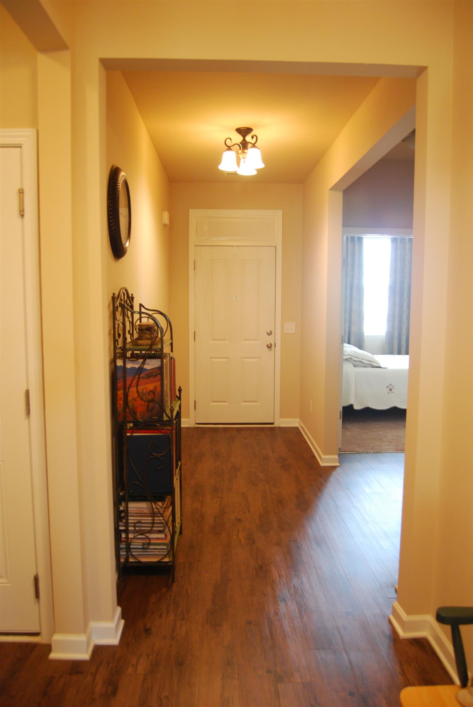 651 Prominence Road Columbia, TN 38401 - Photo 5 of 26 Large foyer with transom window above front door.