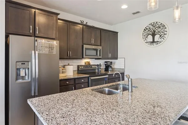 $407,000 | 252 Summershore Drive, Auburndale, FL 33823