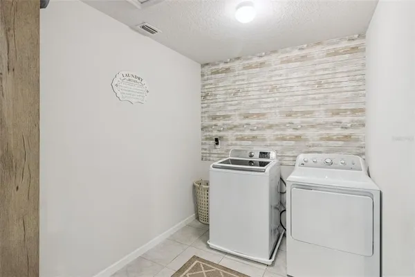 $407,000 | 252 Summershore Drive, Auburndale, FL 33823