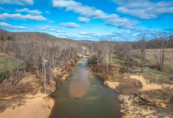 $999,900 | 150 Keysville Street, Cook Sta, MO 65449