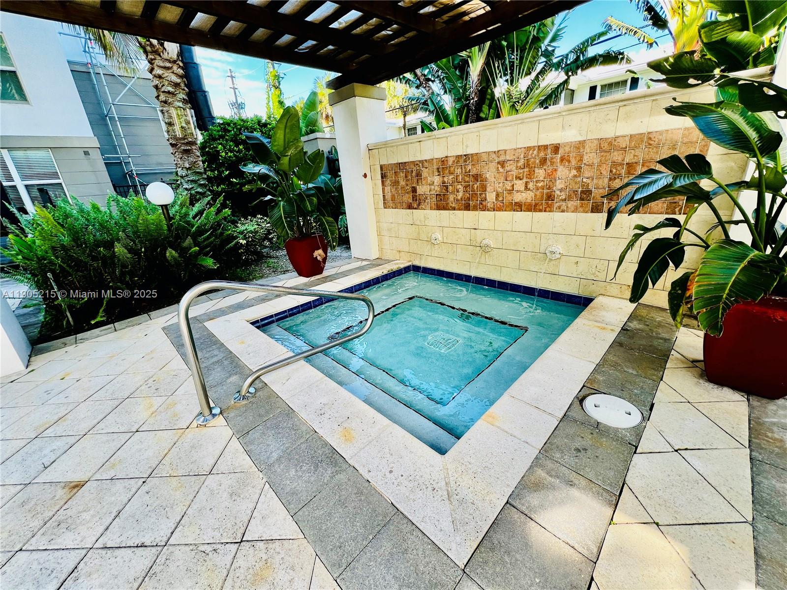 2421 Northeast 65th Street, Unit 506 Fort Lauderdale, FL 33308 - Photo 34 of 59