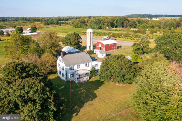 $1,100,000 | 537 Arneytown-chesterfield Road, Chesterfield, NJ 08515