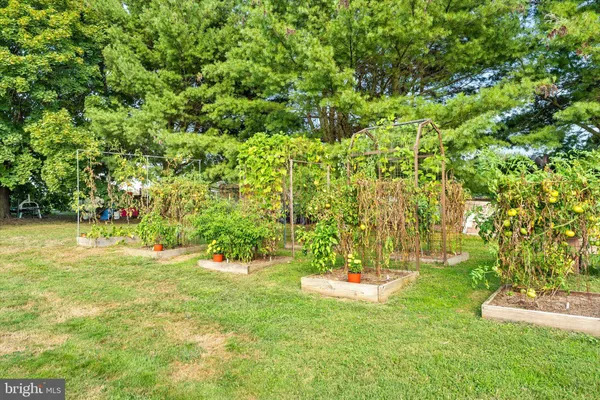 $1,100,000 | 537 Arneytown-chesterfield Road, Chesterfield, NJ 08515