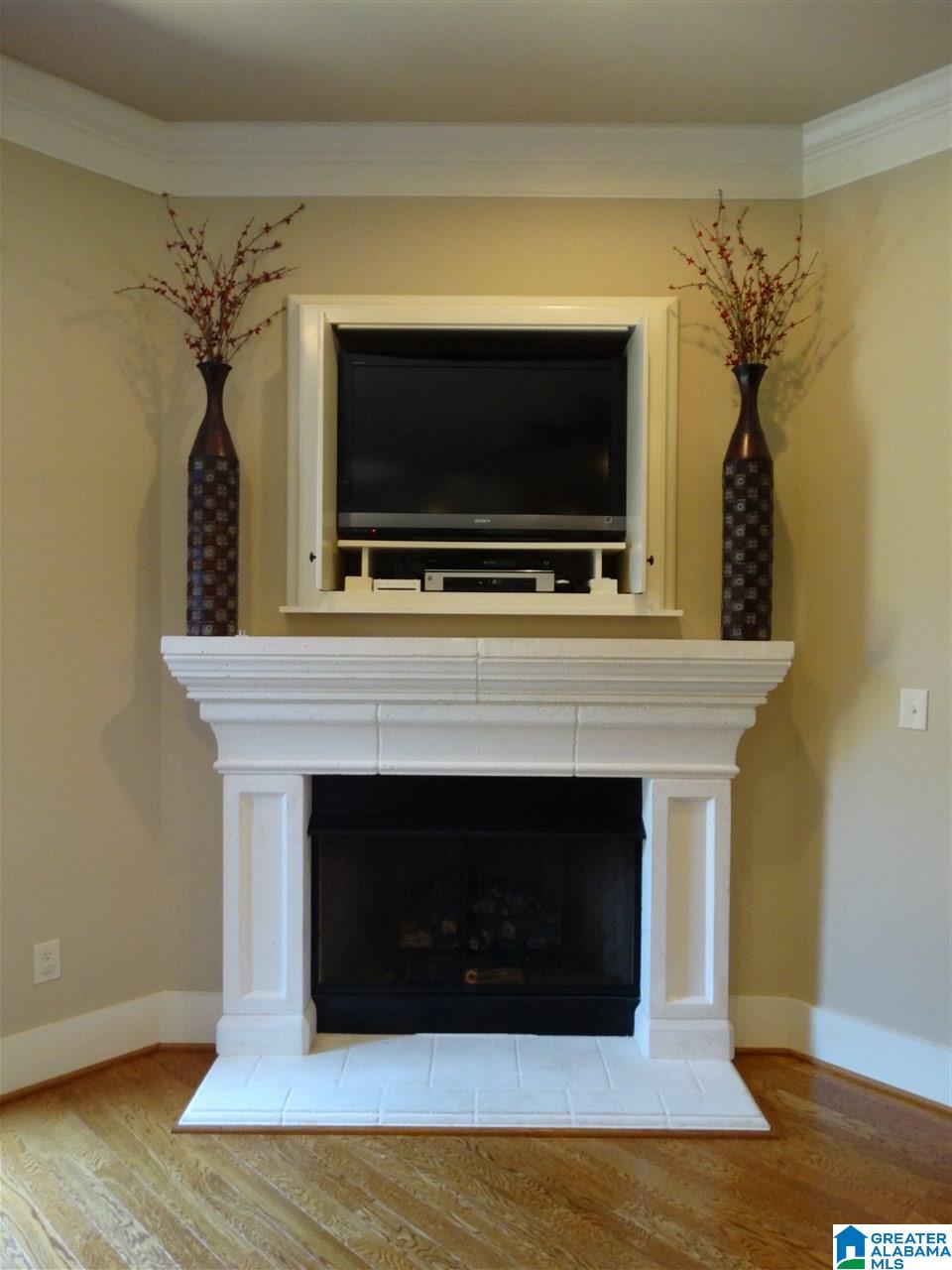 652 Flag Circle Birmingham, AL 35226 - Photo 8 of 21