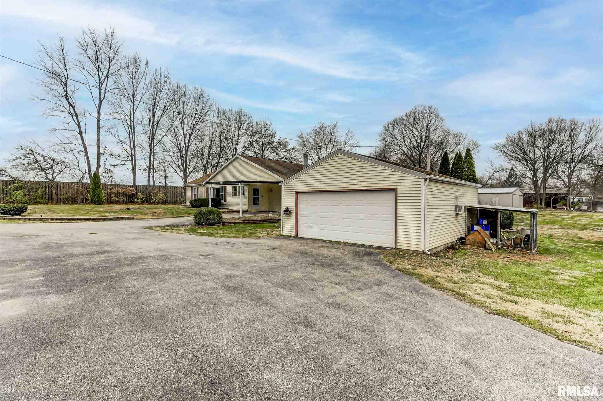 3865 Ware Road Springfield, IL 62707 - Photo 3 of 42