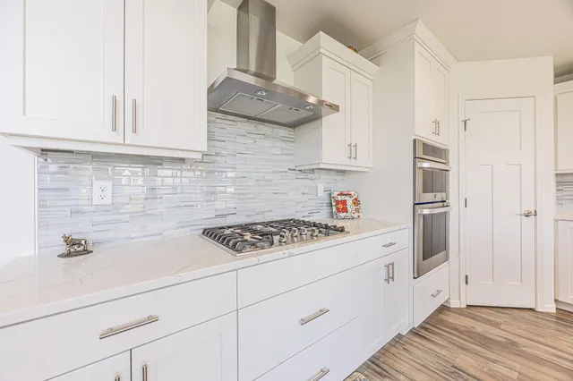 $899,900 | 2432 McLeod Drive East, West Fargo, ND 58078