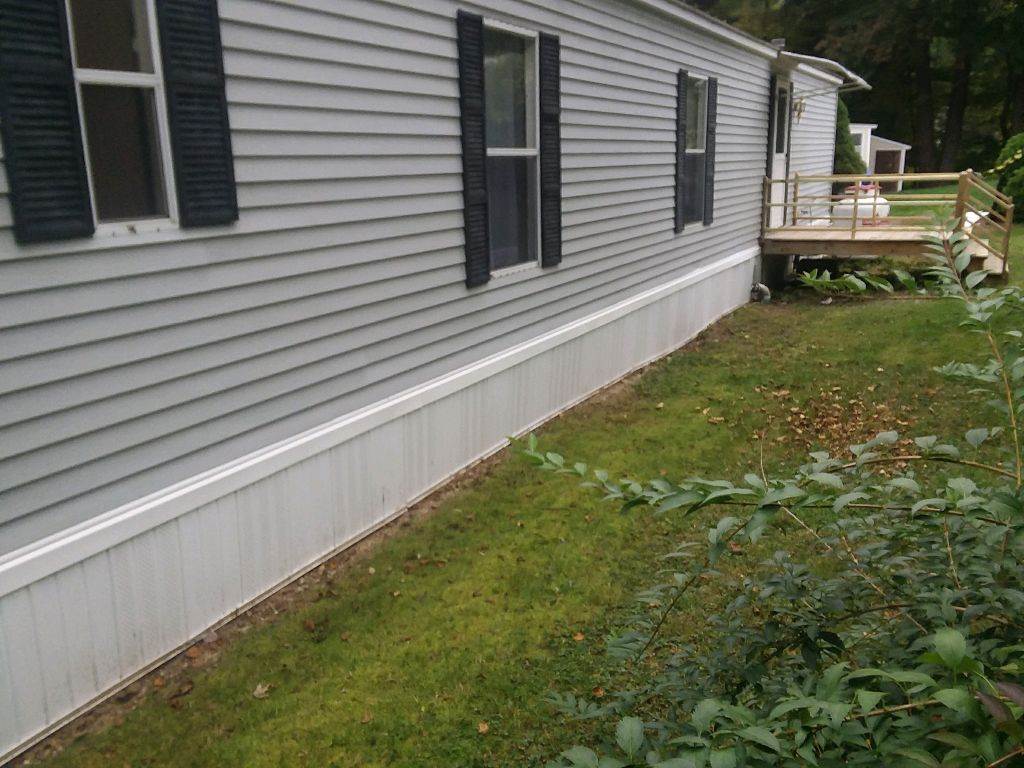 4 Matthew Road Hooksett, NH 03106 - Photo 3 of 21