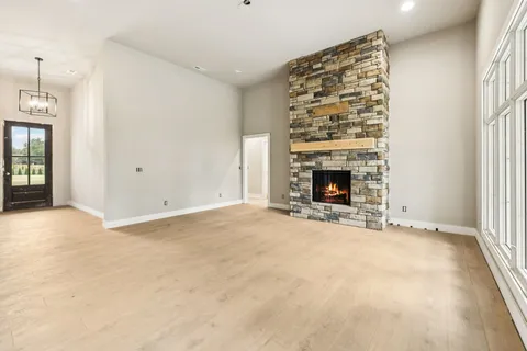 $490,000 | 375 Chestnut Oak Avenue, Smithville, TN 37166