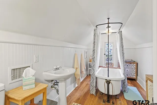 $355,000 | 217 South Vine Avenue, Tyler, TX 75702