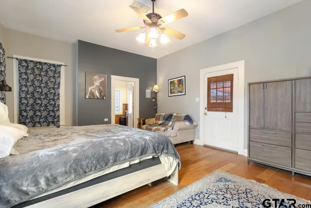 $355,000 | 217 South Vine Avenue, Tyler, TX 75702