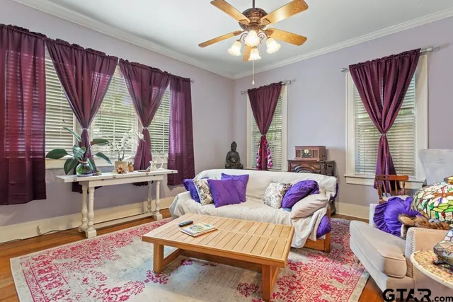 $355,000 | 217 South Vine Avenue, Tyler, TX 75702