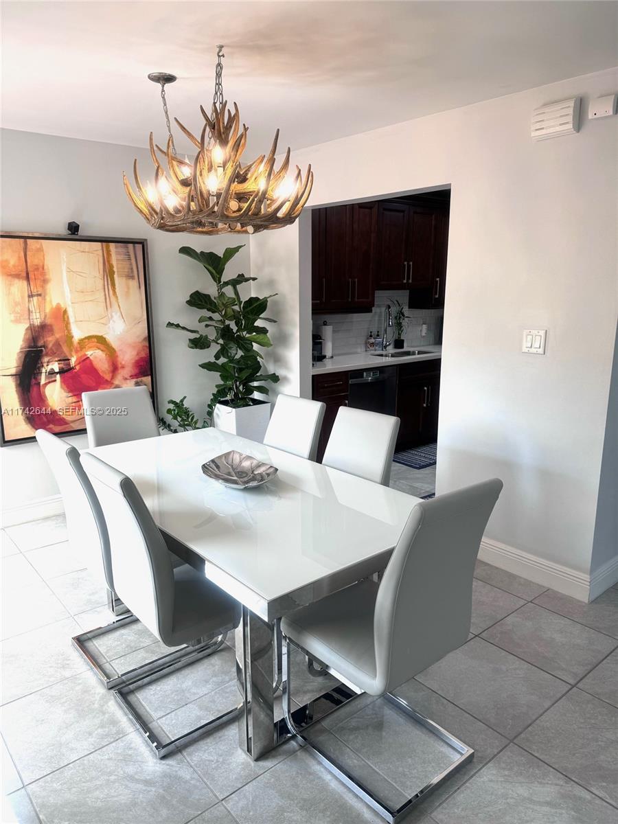 11545 Southwest 109th Road, Unit 25Z Miami, FL 33176 - Photo 11 of 39 Gallery Image 11