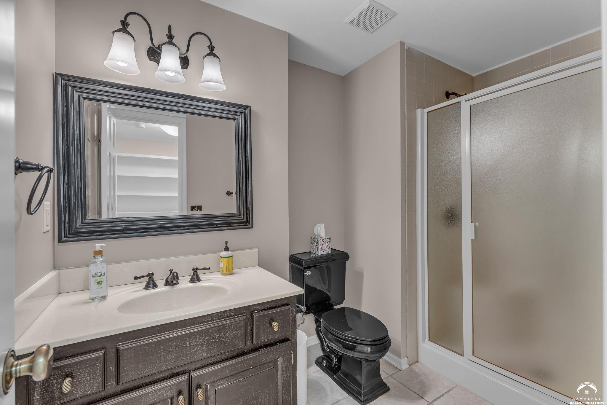 4516 Cedar Ridge Court Lawrence, KS 66049 - Photo 79 of 96