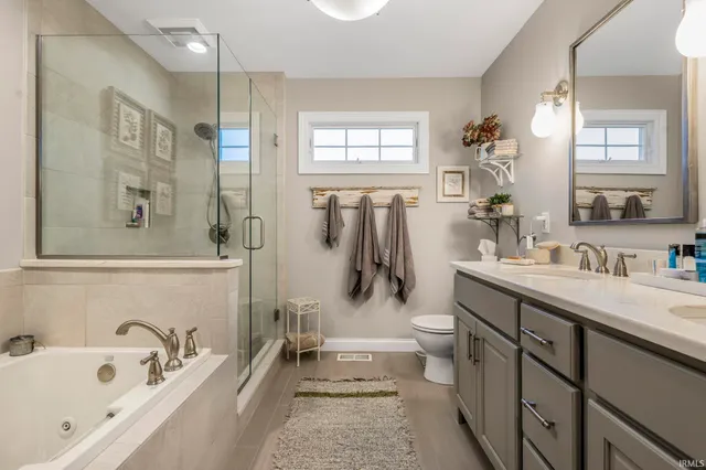 $440,000 | 23870 Autumnview Lane, Elkhart, IN 46517