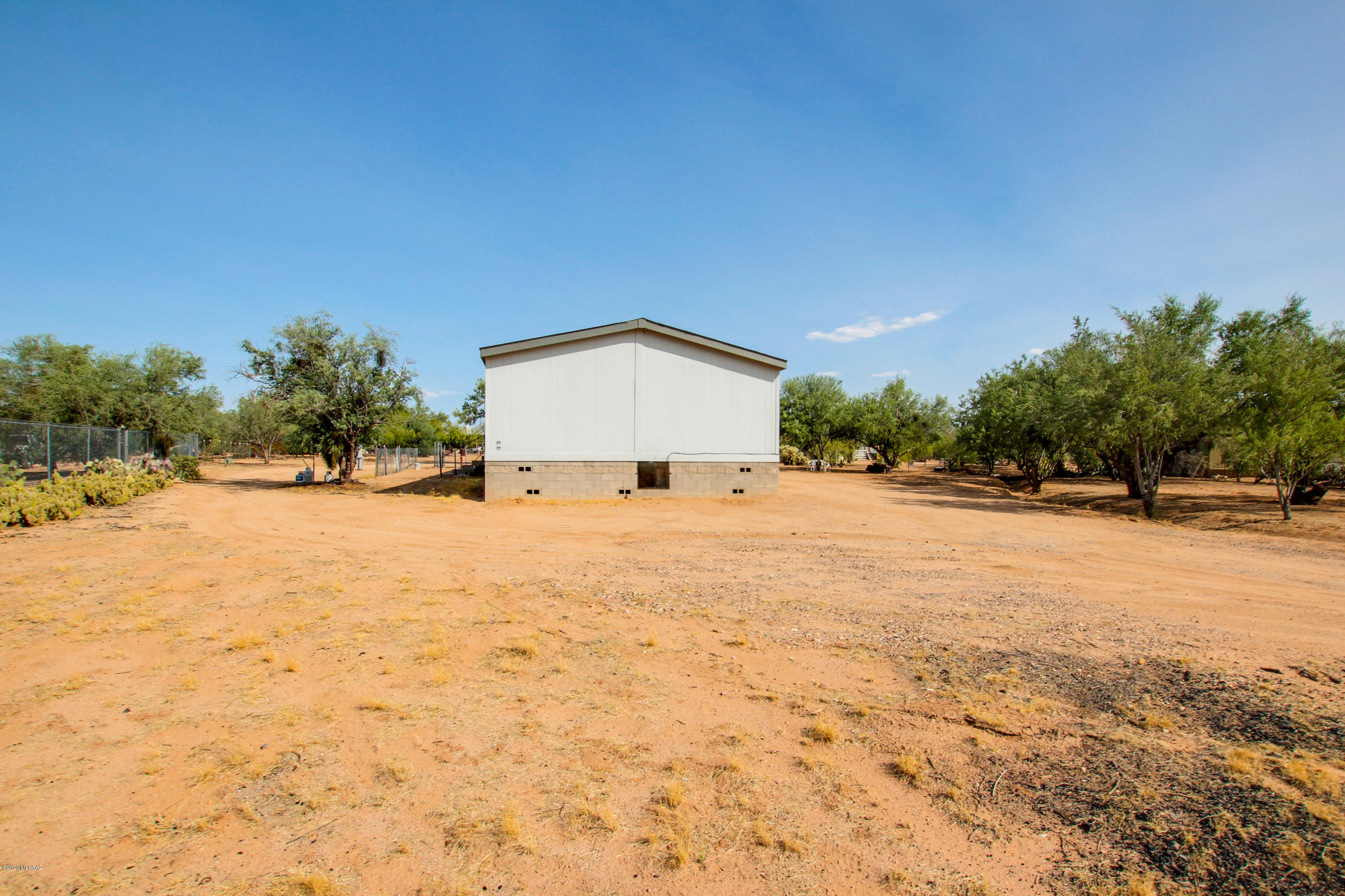 12515 West Picture Rocks Road Tucson, AZ 85743 - Photo 30 of 33 Gallery Image 30