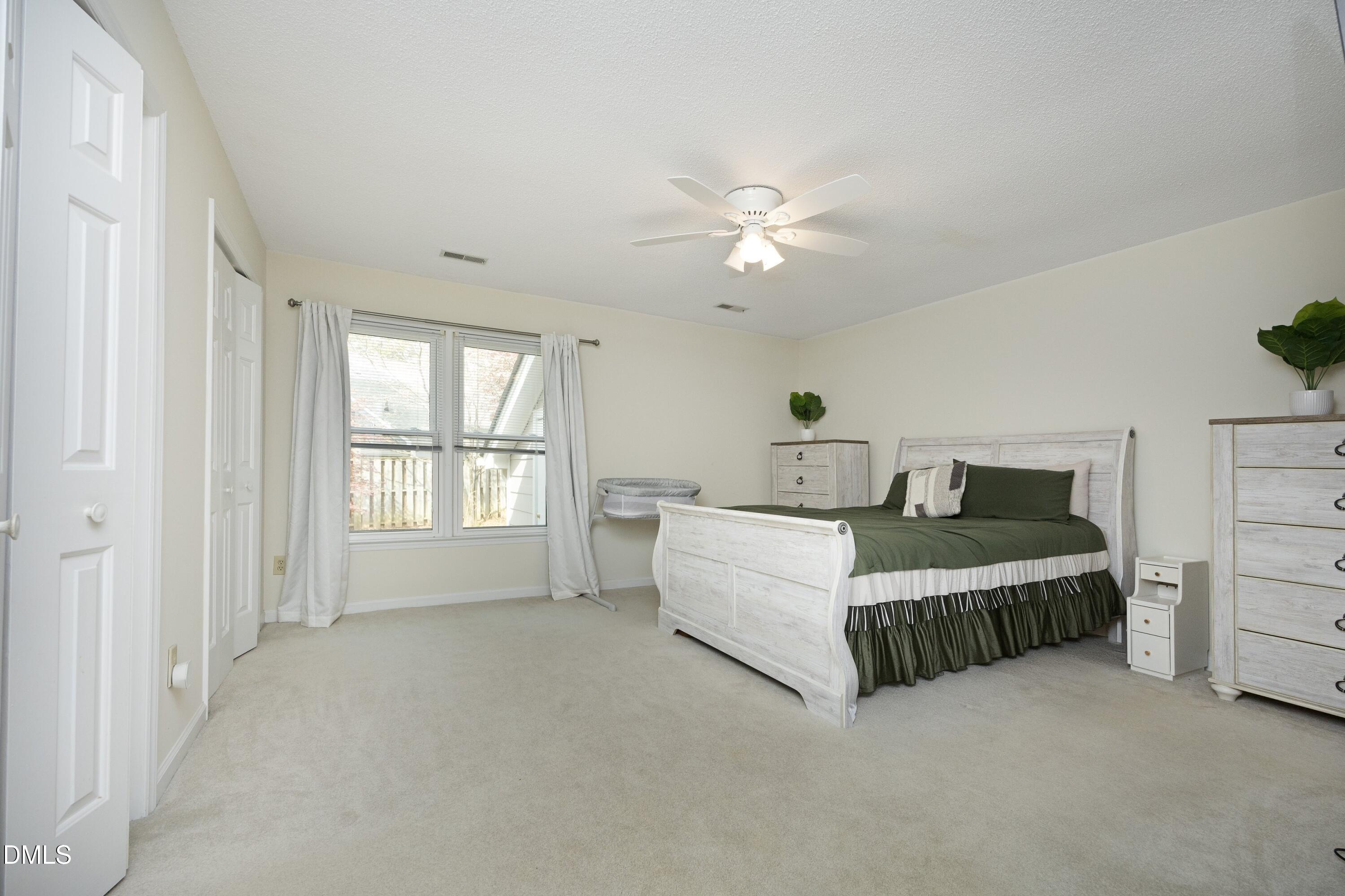1507 Nature Court Raleigh, NC 27609 - Photo 12 of 30 21Primary