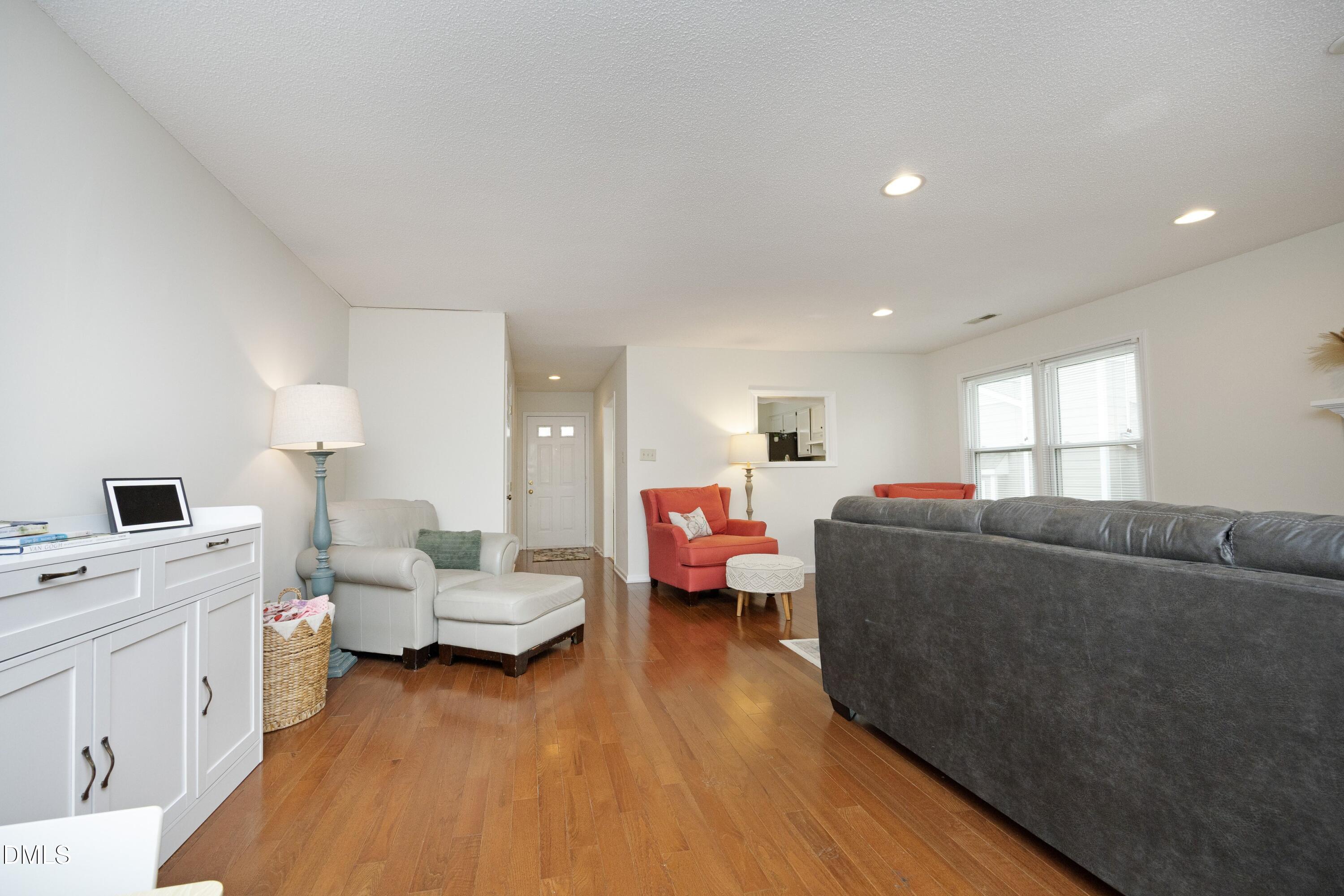 1507 Nature Court Raleigh, NC 27609 - Photo 6 of 30 12Living