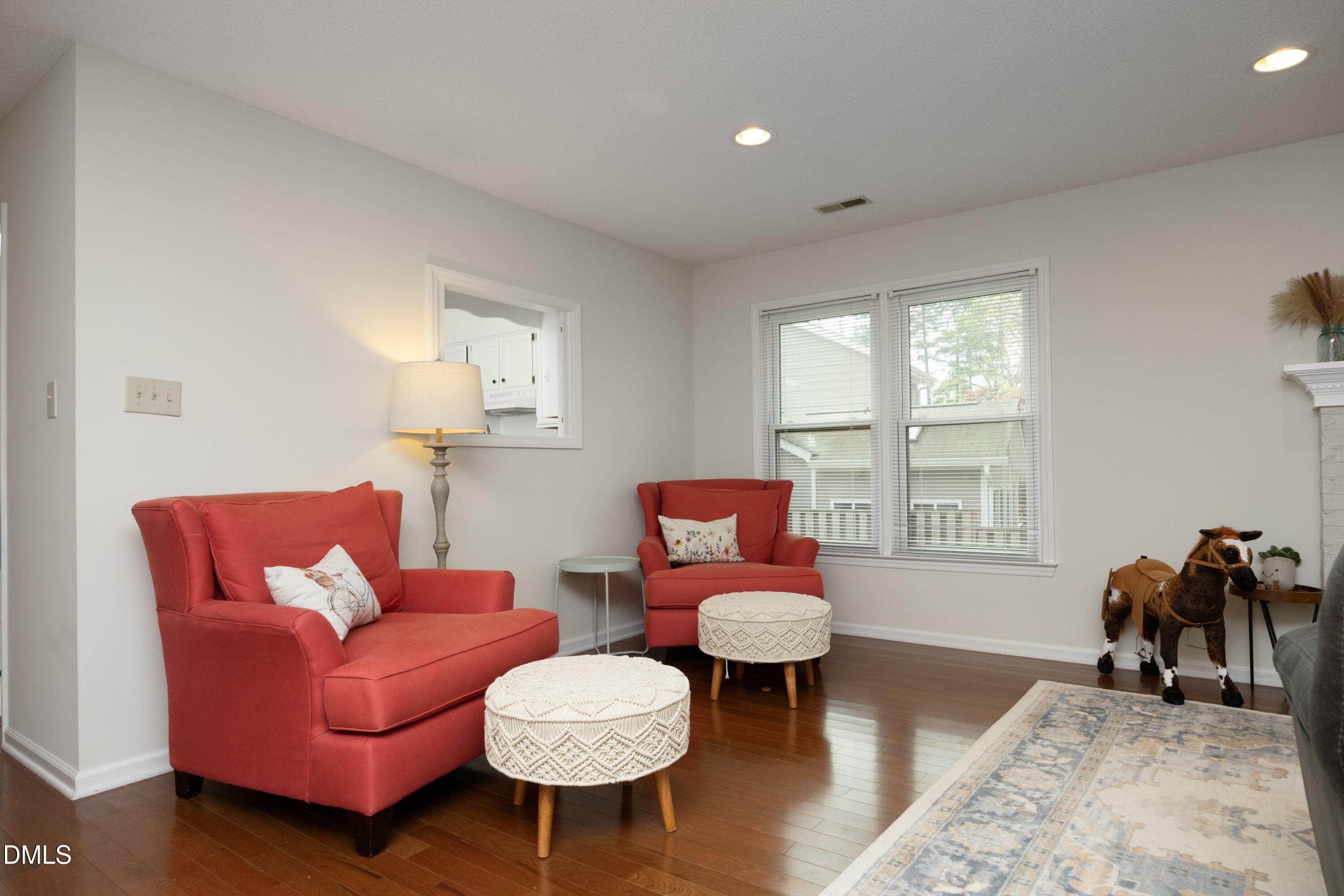 1507 Nature Court Raleigh, NC 27609 - Photo 7 of 30 13Dining