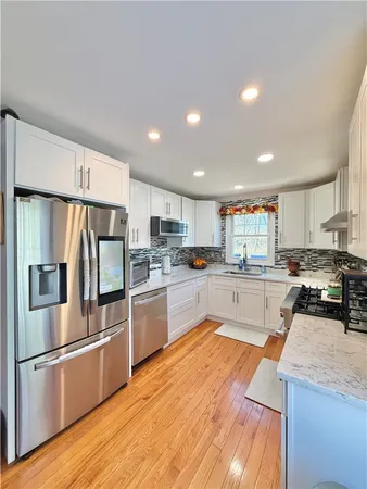 $439,900 | 95 Dixon Street, Unit 2, Providence, RI 02907