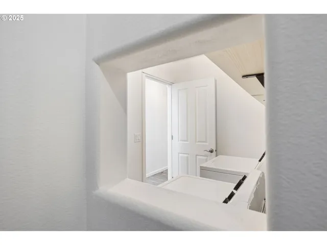 view of an empty room