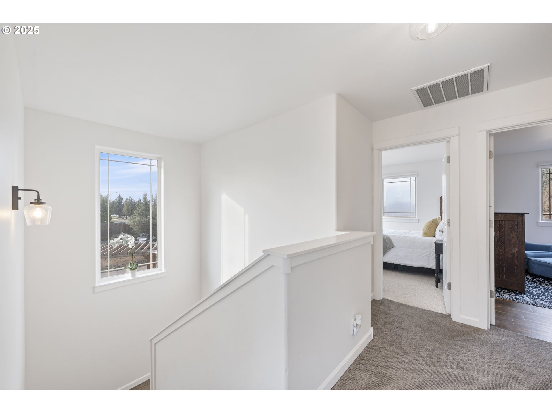 63103 Watercress Way Bend, OR 97701 - Photo 25 of 47 a en suite bathroom with a toilet