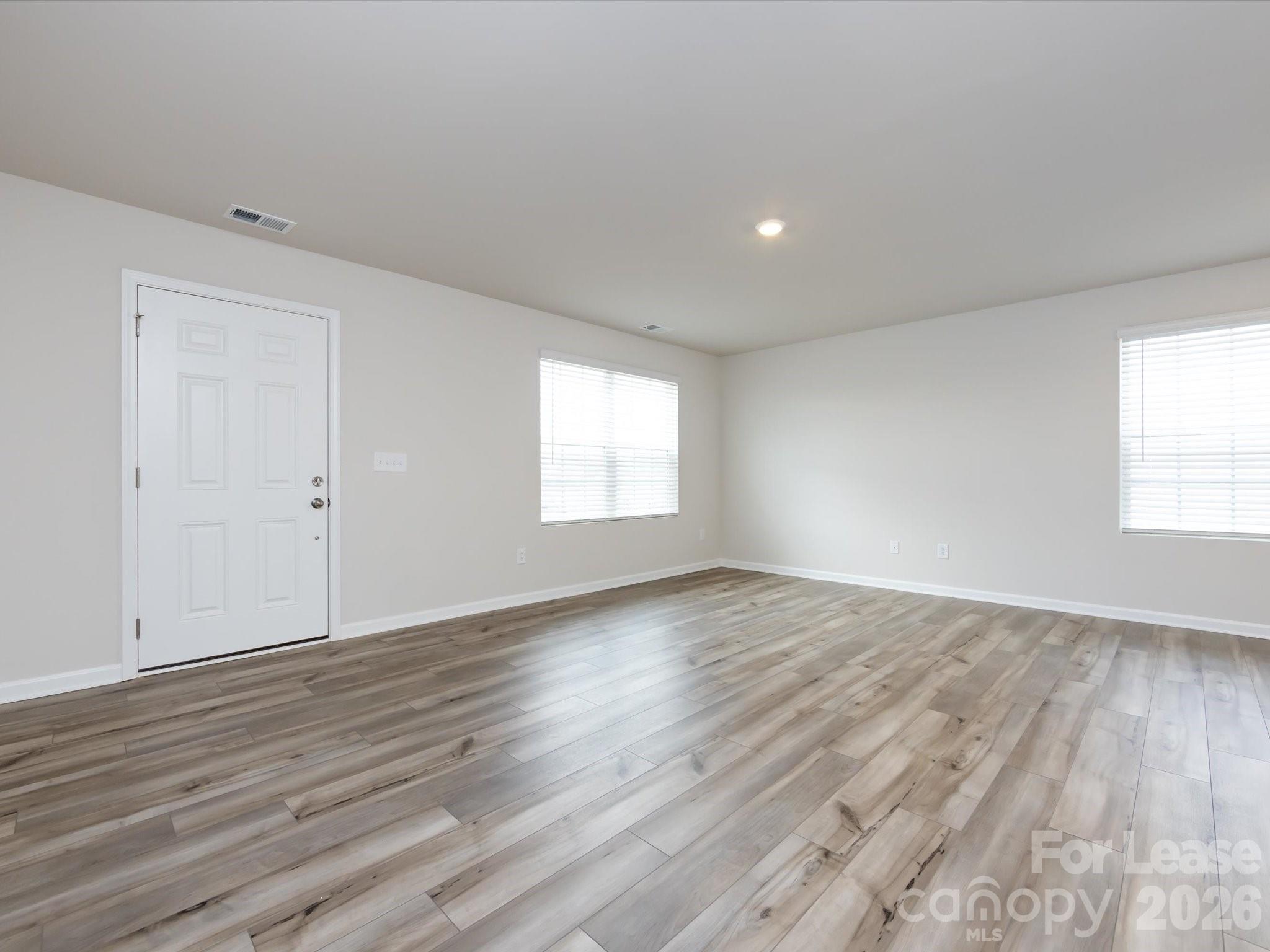 1048 Old Trade Street Edgemoor, SC 29712 - Photo 5 of 44