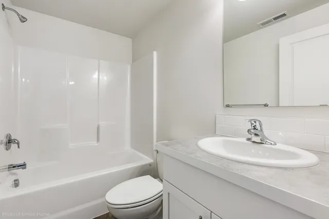 $374,990 | 308 North Viewmont Road, Unit 6/1 ARLINGTON, Greenacres, WA 99016