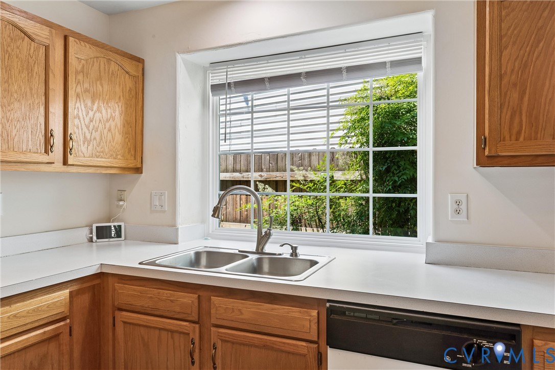 407 Stonegate Way Suffolk, VA 23435 - Photo 17 of 46