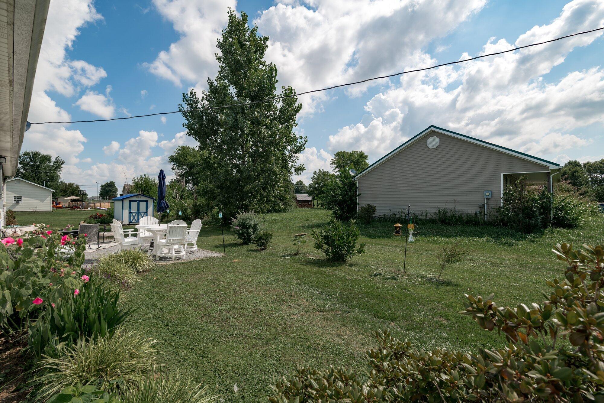 66 Raintree Drive Stanford, KY 40484 - Photo 23 of 26 66_raintree_cir_7_11_24-024.jpg-SMALL