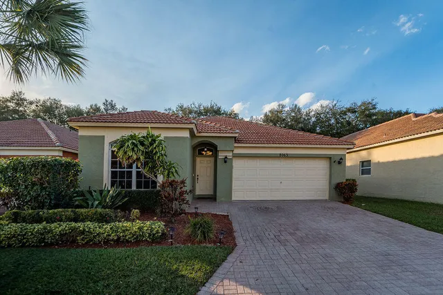 $528,000 | 8063 Via Hacienda, Palm Beach Gardens, FL 33418