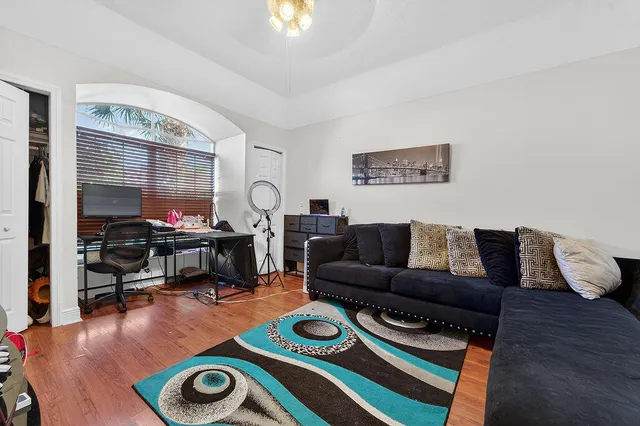 $528,000 | 8063 Via Hacienda, Palm Beach Gardens, FL 33418