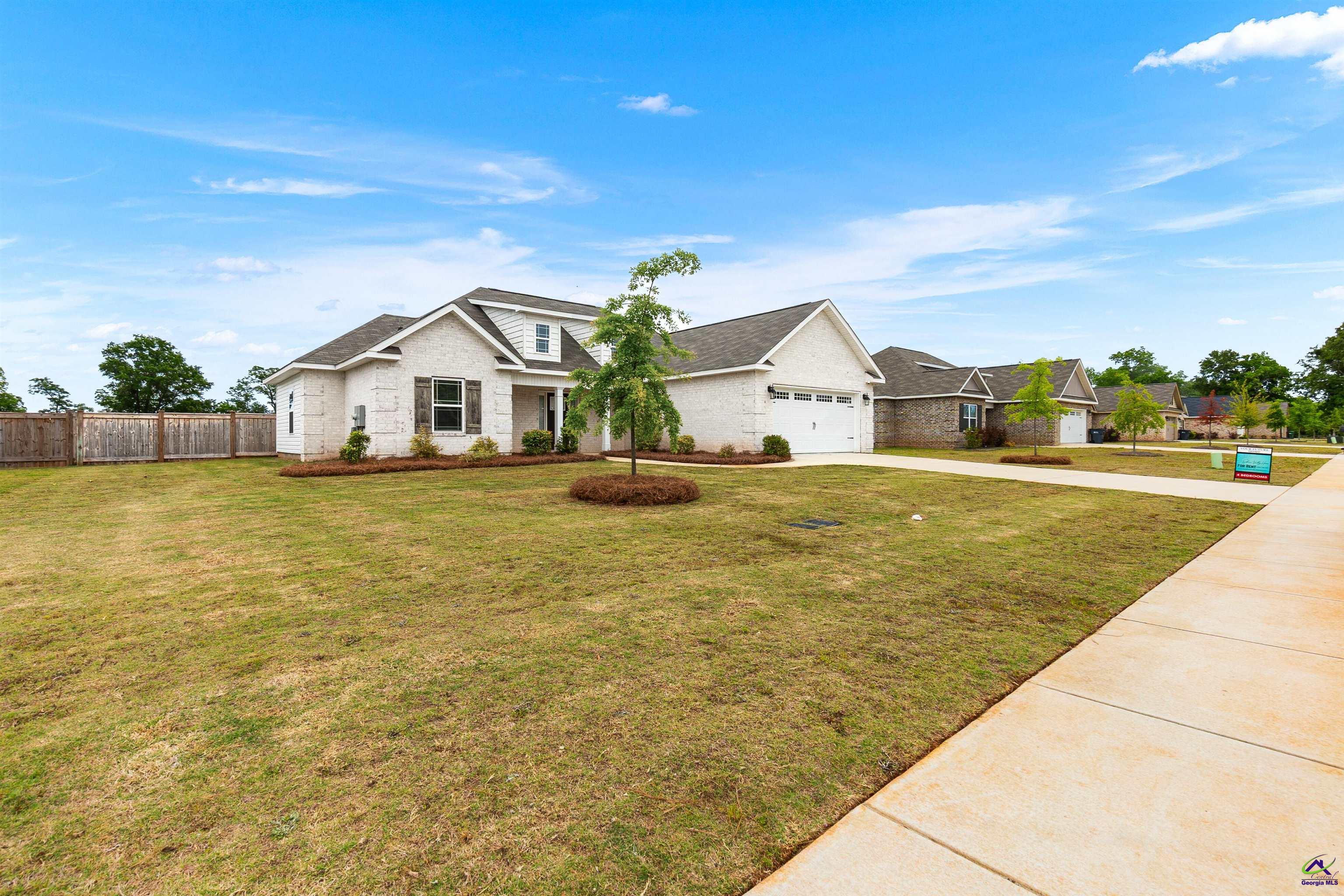 241 Overton Drive Perry, GA 31069 - Photo 4 of 51
