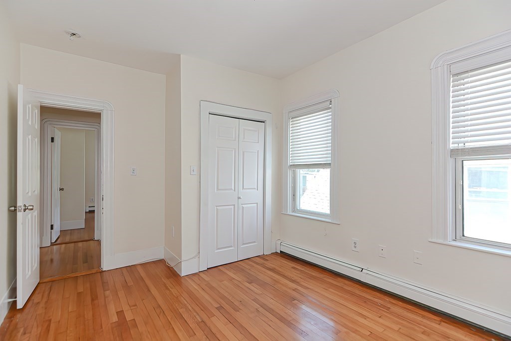 40 Raymond Avenue, Unit C Somerville, MA 02144 - Photo 13 of 33