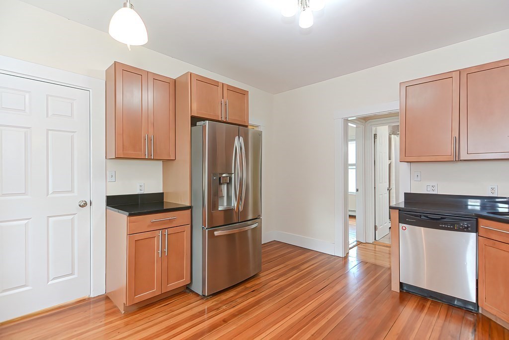 40 Raymond Avenue, Unit C Somerville, MA 02144 - Photo 15 of 33