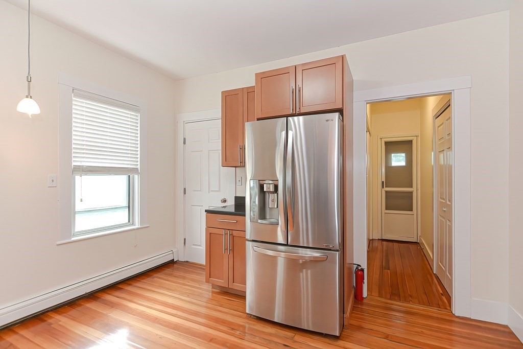 40 Raymond Avenue, Unit C Somerville, MA 02144 - Photo 18 of 33