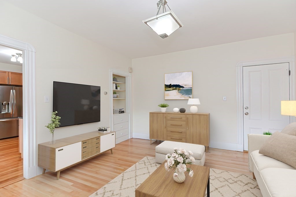 40 Raymond Avenue, Unit C Somerville, MA 02144 - Photo 2 of 33