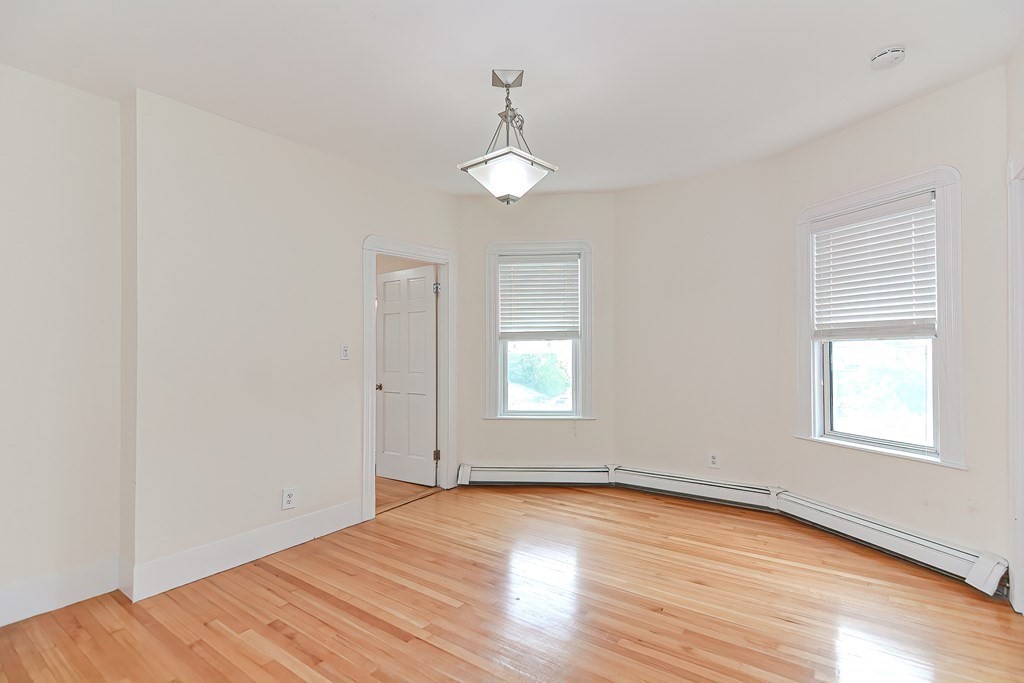 40 Raymond Avenue, Unit C Somerville, MA 02144 - Photo 21 of 33