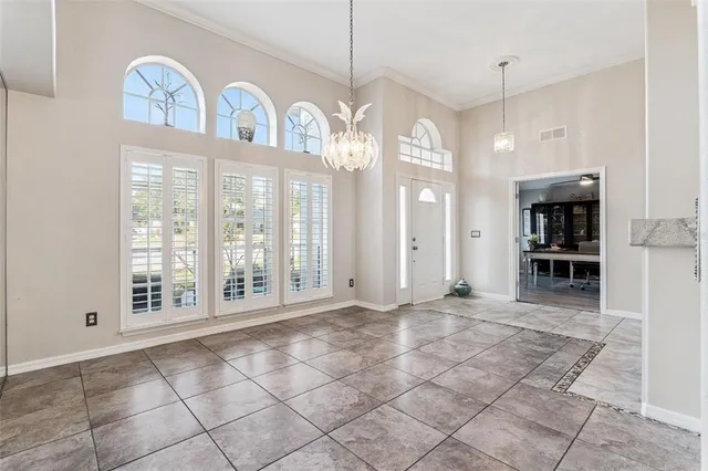 a view of livingroom with furniture