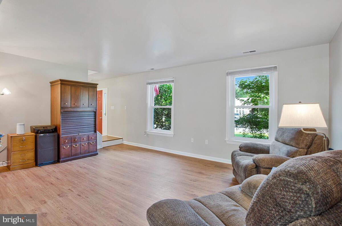 645 Gull Drive Deale, MD 20751 - Photo 21 of 41 a living room with furniture and a window