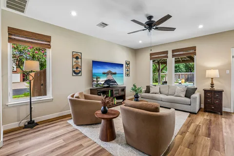 $525,000 | 7400 Peabody Drive, Austin, TX 78729