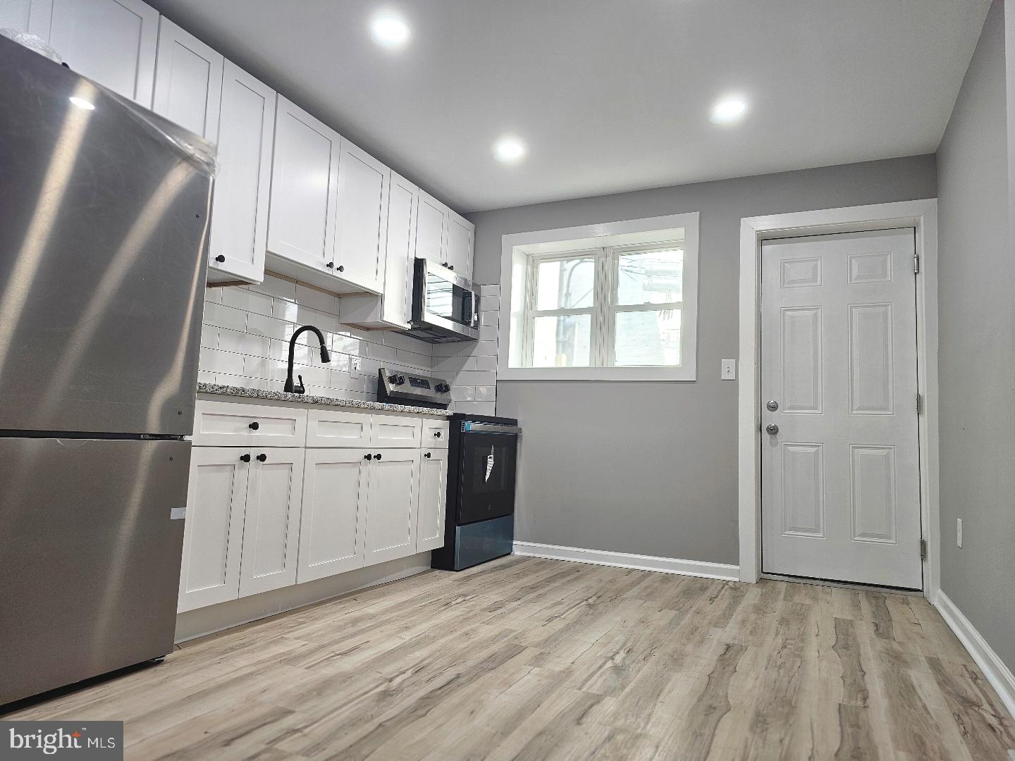 1525 Morris Street Philadelphia, PA 19145 - Photo 2 of 7